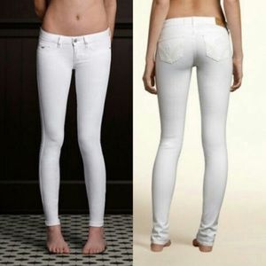 White hollister jeans